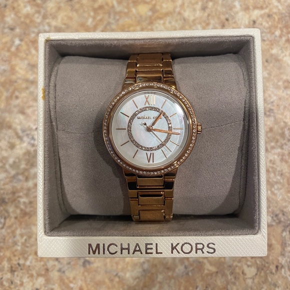 NWT Michael Kors Watch Rose Gold MK3961 - Picture 1 of 9
